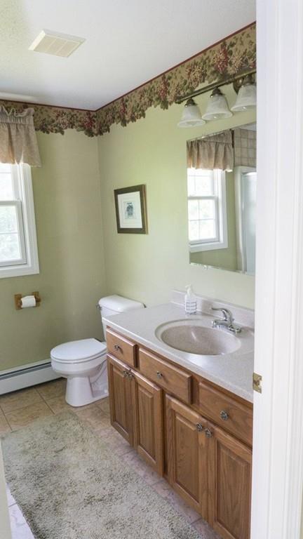 19 Nathan Dr, Clinton, MA 01510 photo 32