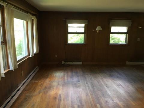 98 Plain St, Easthampton, MA 01027 photo 7