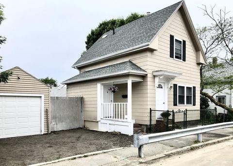 42 Warner St, Gloucester, MA 01930 photo 2