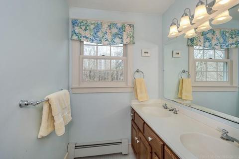 62 Hutchinson Rd, Sutton, MA 01590 photo 22