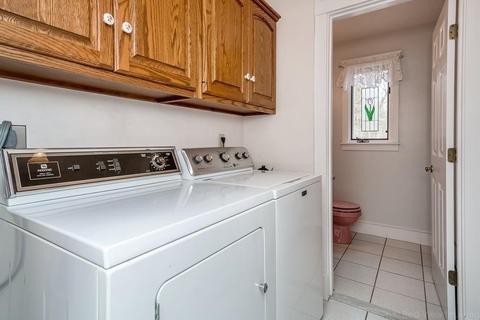 62 Hutchinson Rd, Sutton, MA 01590 photo 12