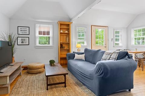 353 Mitchells Way, Hyannis, MA 02601 photo 4