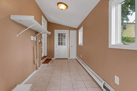 98 Corning St, Beverly, MA 01915 photo 33