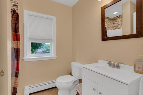 98 Corning St, Beverly, MA 01915 photo 36