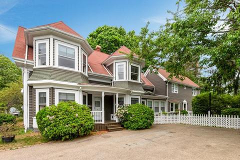 98 Corning St, Beverly, MA 01915 photo 2