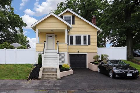 20 Circuit Rd, Dedham, MA 02026 photo 2