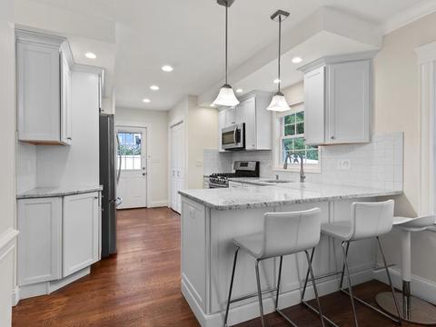 20 Circuit Rd, Dedham, MA 02026 photo 3