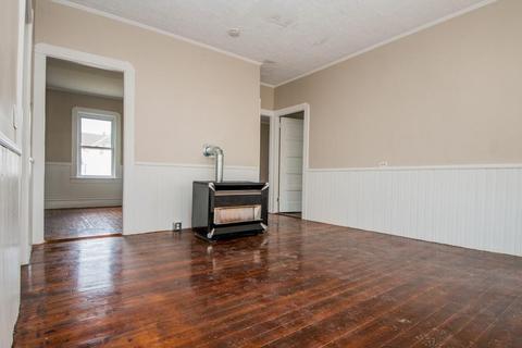646 Birch St, Fall River, MA 02724 photo 6