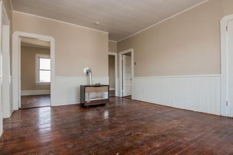 646 Birch St, Fall River, MA 02724 photo 31