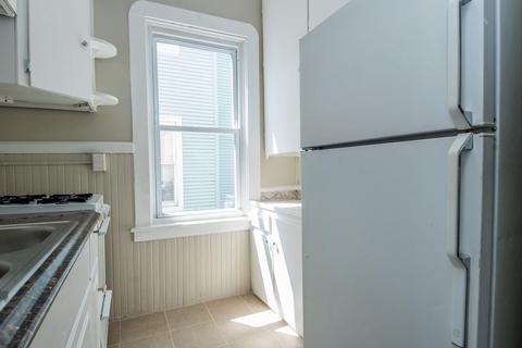 646 Birch St, Fall River, MA 02724 photo 28