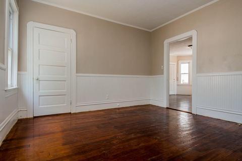 646 Birch St, Fall River, MA 02724 photo 13