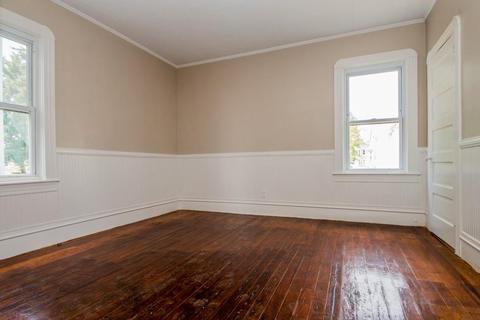 646 Birch St, Fall River, MA 02724 photo 12