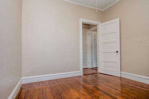 646 Birch St, Fall River, MA 02724 photo 22