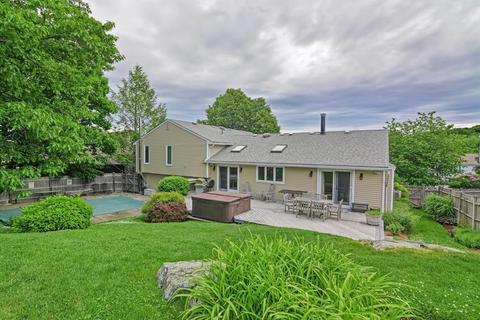 5 Pebble Pl, Stoneham, MA 02180 photo 40