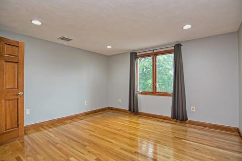 5 Pebble Pl, Stoneham, MA 02180 photo 34