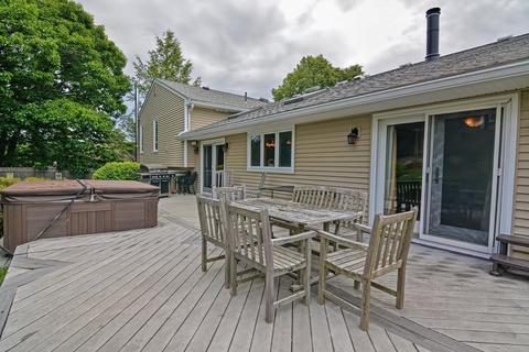 5 Pebble Pl, Stoneham, MA 02180 photo 41