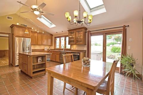 5 Pebble Pl, Stoneham, MA 02180 photo 10