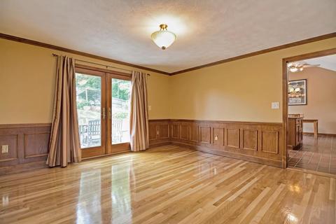 5 Pebble Pl, Stoneham, MA 02180 photo 13