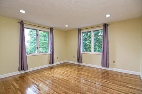 5 Pebble Pl, Stoneham, MA 02180 photo 32
