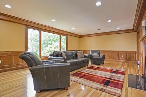 5 Pebble Pl, Stoneham, MA 02180 photo 6