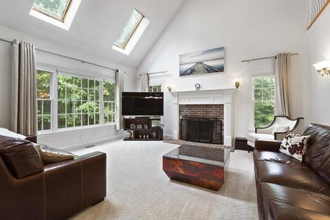 16 Moccasin Path, Natick, MA 01760 photo 14