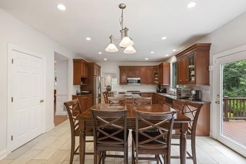 16 Moccasin Path, Natick, MA 01760 photo 13