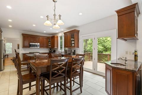 16 Moccasin Path, Natick, MA 01760 photo 10