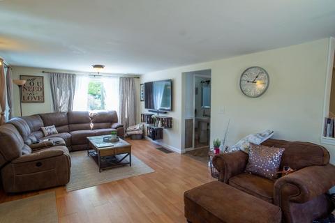 30 Regency Dr, Bourne, MA 02532 photo 5