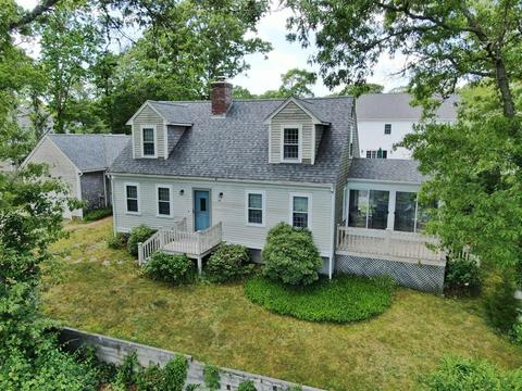 46 Monument Neck Rd, Bourne, MA 02532 photo 1