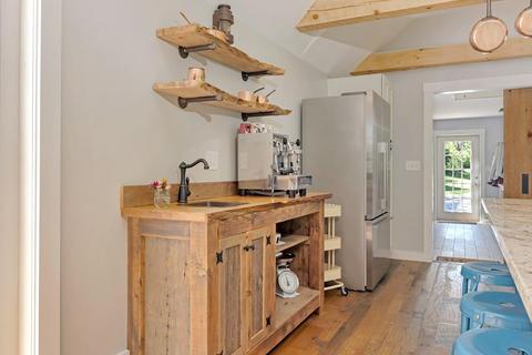 2875 Main St, Barnstable, MA 02630 photo 17