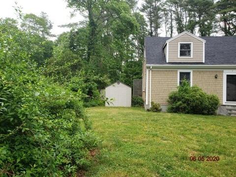 4 Sears Ln, Acushnet, MA 02743 photo 2