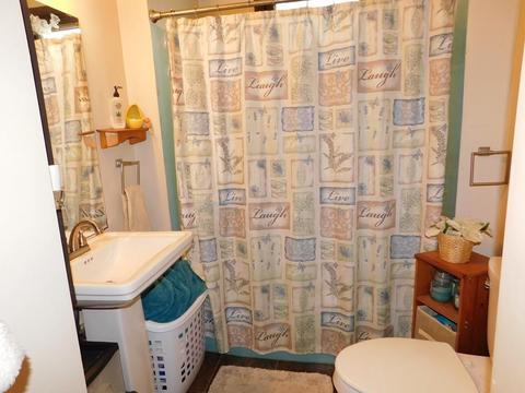 37 Grove St, Fall River, MA 02720 photo 8