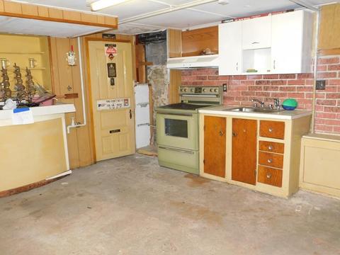 37 Grove St, Fall River, MA 02720 photo 24