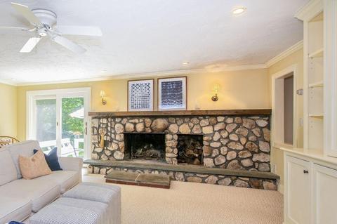 9 Deerfield Rd, Hingham, MA 02043 photo 15
