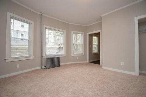 20 Bloomfield St, Springfield, MA 01108 photo 9