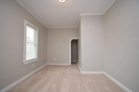 20 Bloomfield St, Springfield, MA 01108 photo 17