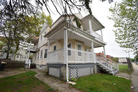 20 Bloomfield St, Springfield, MA 01108 photo 4