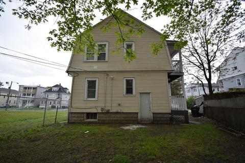 20 Bloomfield St, Springfield, MA 01108 photo 6
