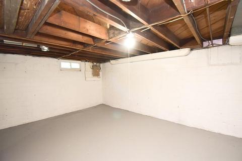 92 Jardine St, Springfield, MA 01107 photo 14