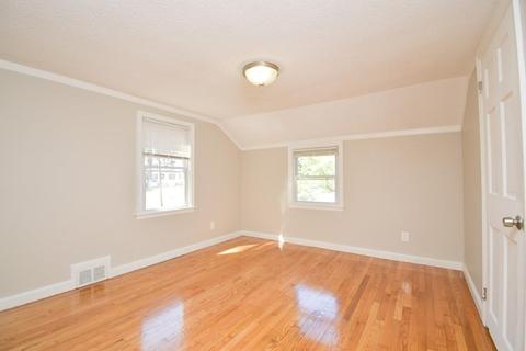92 Jardine St, Springfield, MA 01107 photo 24