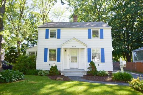 92 Jardine St, Springfield, MA 01107 photo 1
