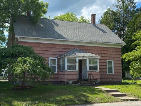 548 School St, Webster, MA 01570 photo 1