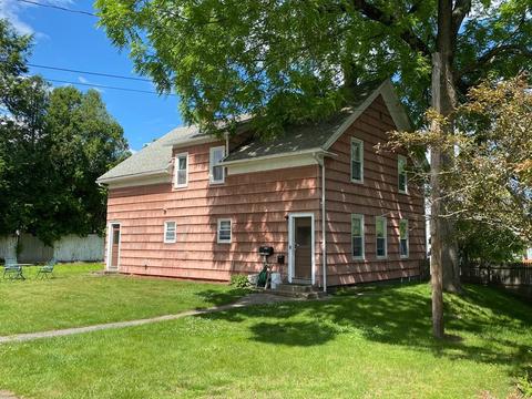 548 School St, Webster, MA 01570 photo 4
