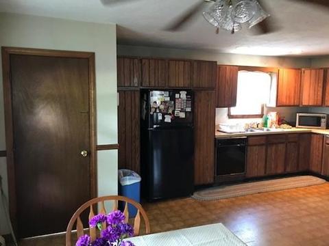 548 School St, Webster, MA 01570 photo 10