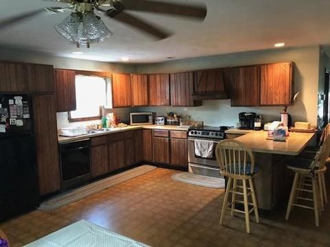548 School St, Webster, MA 01570 photo 9