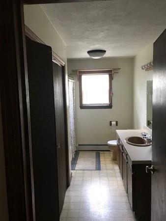 548 School St, Webster, MA 01570 photo 18