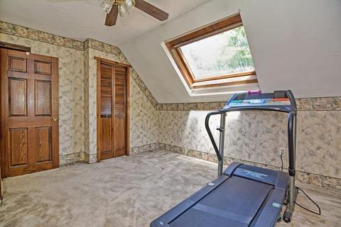 22 Maple St, Brookfield, MA 01506 photo 32