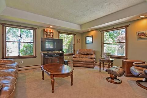 22 Maple St, Brookfield, MA 01506 photo 22