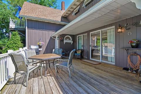 22 Maple St, Brookfield, MA 01506 photo 8