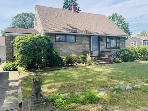 34 Ogden St, Springfield, MA 01151 photo 1